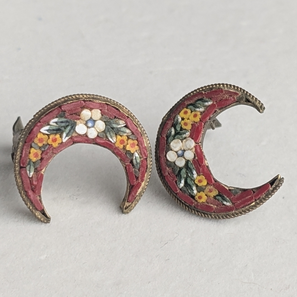 Vintage Italian Micro Mosaic Crescent Moon Clip-On Earrings – Floral Inlay, Gold